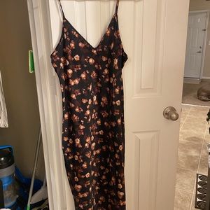 Brand new maxi dress medium
